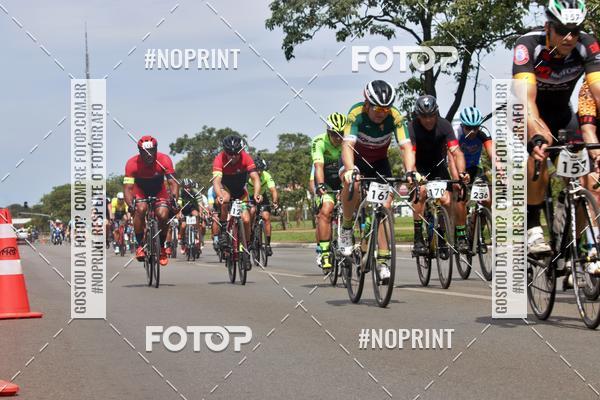 Buy your photos of the event100KM DE BRASLIA-COPA RESENHA MASTER DE CICLISMO. on Fotop