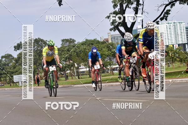Buy your photos of the event100KM DE BRASLIA-COPA RESENHA MASTER DE CICLISMO. on Fotop