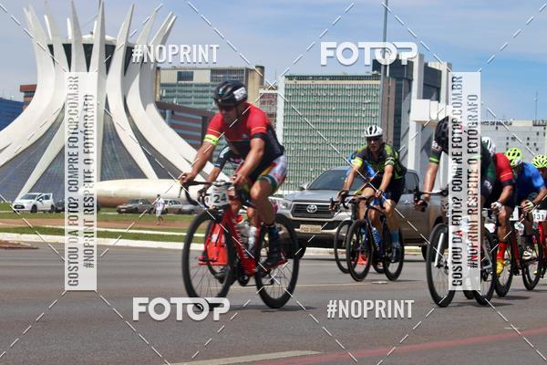 Buy your photos of the event100KM DE BRASLIA-COPA RESENHA MASTER DE CICLISMO. on Fotop