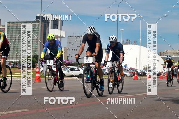 Buy your photos of the event100KM DE BRASLIA-COPA RESENHA MASTER DE CICLISMO. on Fotop