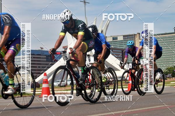 Buy your photos of the event100KM DE BRASLIA-COPA RESENHA MASTER DE CICLISMO. on Fotop