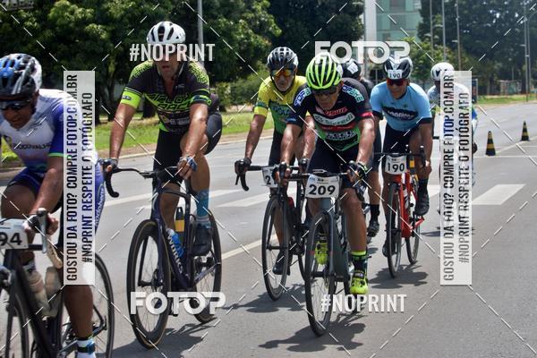 Buy your photos of the event100KM DE BRASLIA-COPA RESENHA MASTER DE CICLISMO. on Fotop