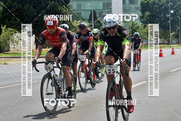 Buy your photos of the event100KM DE BRASLIA-COPA RESENHA MASTER DE CICLISMO. on Fotop