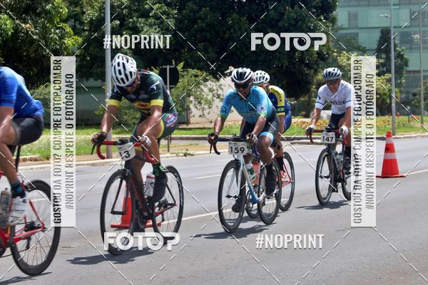 Buy your photos of the event100KM DE BRASLIA-COPA RESENHA MASTER DE CICLISMO. on Fotop