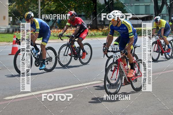 Buy your photos of the event100KM DE BRASLIA-COPA RESENHA MASTER DE CICLISMO. on Fotop
