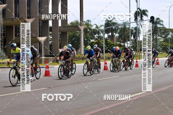 Buy your photos of the event100KM DE BRASLIA-COPA RESENHA MASTER DE CICLISMO. on Fotop
