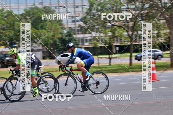 Buy your photos of the event100KM DE BRASLIA-COPA RESENHA MASTER DE CICLISMO. on Fotop