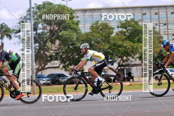Buy your photos of the event100KM DE BRASLIA-COPA RESENHA MASTER DE CICLISMO. on Fotop