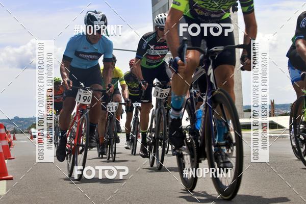 Buy your photos of the event100KM DE BRASLIA-COPA RESENHA MASTER DE CICLISMO. on Fotop
