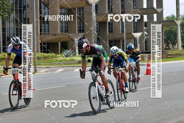 Buy your photos of the event100KM DE BRASLIA-COPA RESENHA MASTER DE CICLISMO. on Fotop