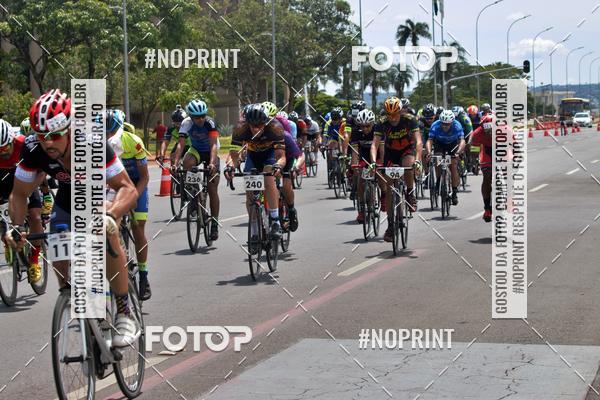 Buy your photos of the event100KM DE BRASLIA-COPA RESENHA MASTER DE CICLISMO. on Fotop
