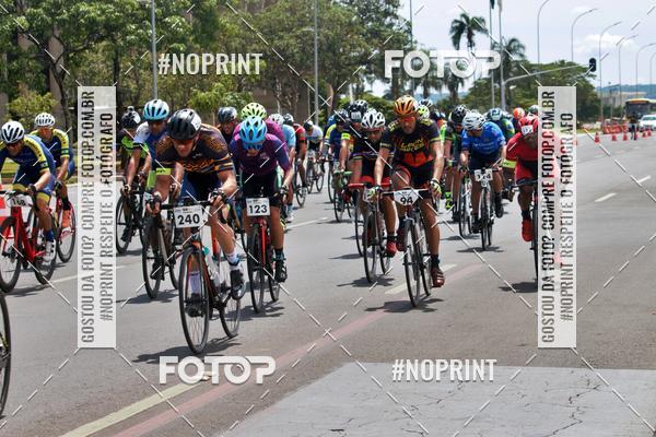 Buy your photos of the event100KM DE BRASLIA-COPA RESENHA MASTER DE CICLISMO. on Fotop