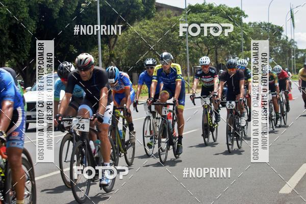 Buy your photos of the event100KM DE BRASLIA-COPA RESENHA MASTER DE CICLISMO. on Fotop