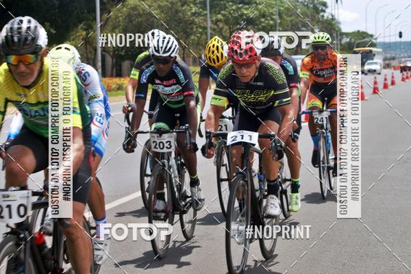 Buy your photos of the event100KM DE BRASLIA-COPA RESENHA MASTER DE CICLISMO. on Fotop