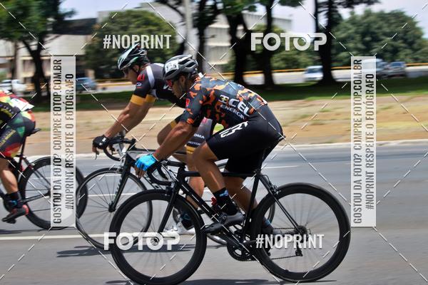 Buy your photos of the event100KM DE BRASLIA-COPA RESENHA MASTER DE CICLISMO. on Fotop