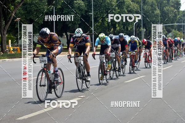 Buy your photos of the event100KM DE BRASLIA-COPA RESENHA MASTER DE CICLISMO. on Fotop