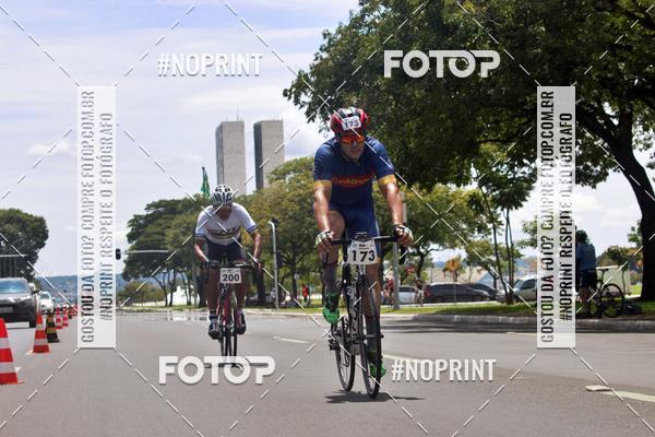 Buy your photos of the event100KM DE BRASLIA-COPA RESENHA MASTER DE CICLISMO. on Fotop
