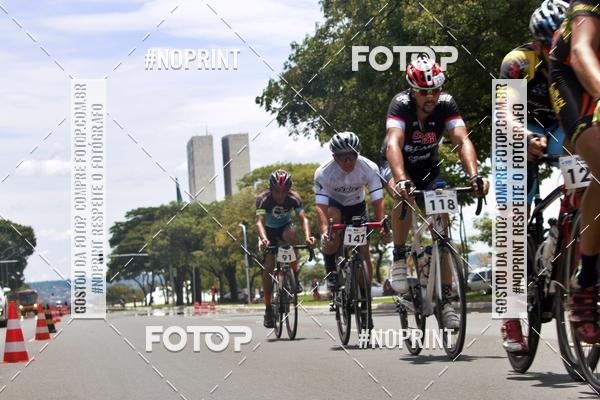 Buy your photos of the event100KM DE BRASLIA-COPA RESENHA MASTER DE CICLISMO. on Fotop
