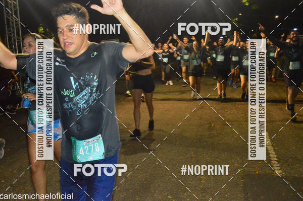 Buy your photos of the eventNight Run SP Etapa Pop - Equipe ASI on Fotop