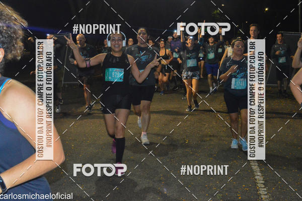 Buy your photos of the eventNight Run SP Etapa Pop - Equipe ASI on Fotop