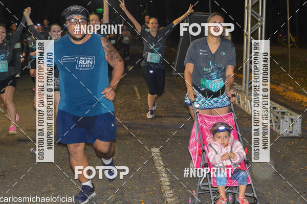 Buy your photos of the eventNight Run SP Etapa Pop - Equipe ASI on Fotop