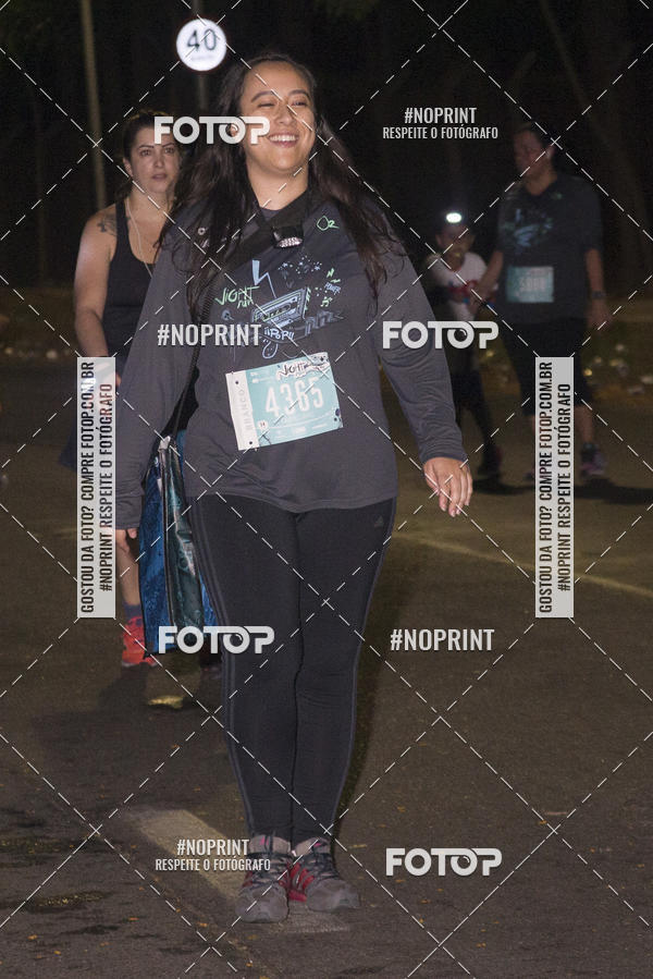 Buy your photos of the eventNight Run SP Etapa Pop - Equipe ASI on Fotop