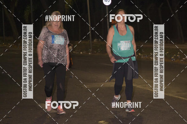 Buy your photos of the eventNight Run SP Etapa Pop - Equipe ASI on Fotop