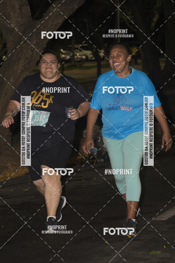 Buy your photos of the eventNight Run SP Etapa Pop - Equipe ASI on Fotop