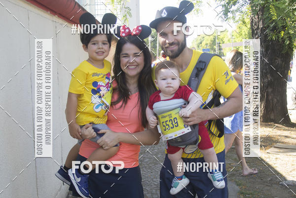 Buy your photos of the eventDisney Magic Run SP - Equipe ASI on Fotop