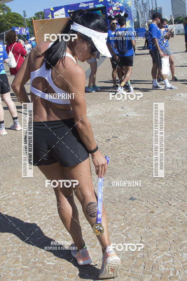 Buy your photos of the eventDisney Magic Run SP - Equipe ASI on Fotop