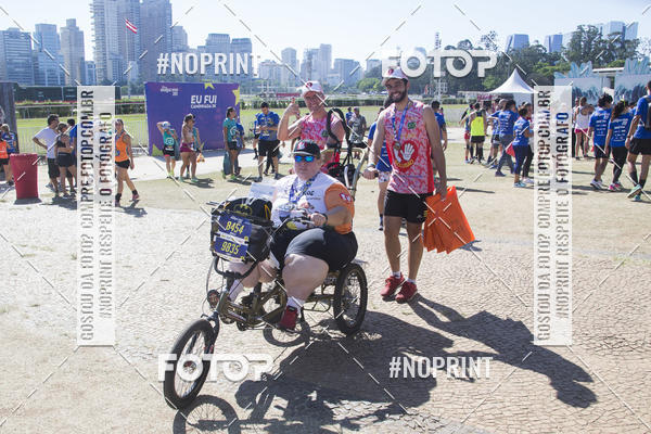 Buy your photos of the eventDisney Magic Run SP - Equipe ASI on Fotop