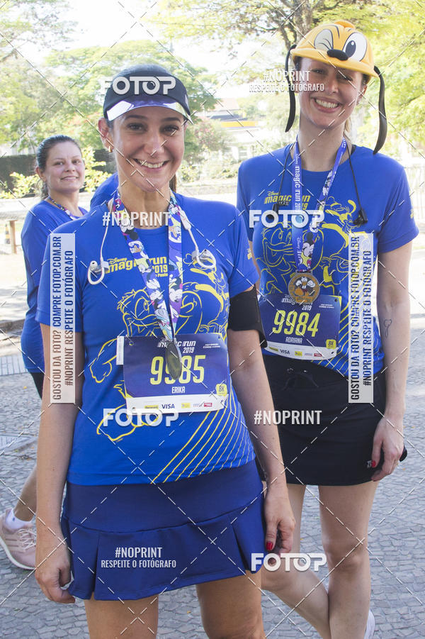 Buy your photos of the eventDisney Magic Run SP - Equipe ASI on Fotop
