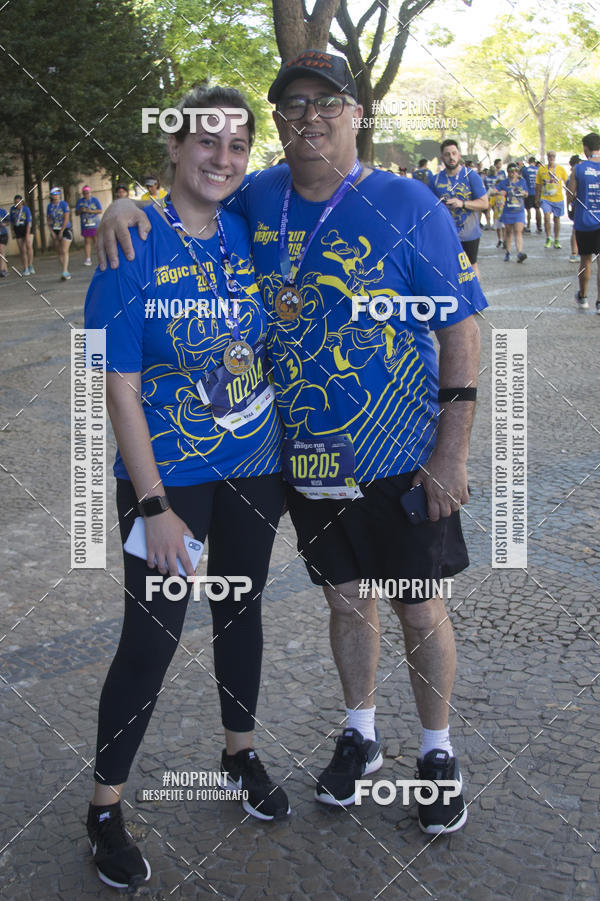 Buy your photos of the eventDisney Magic Run SP - Equipe ASI on Fotop