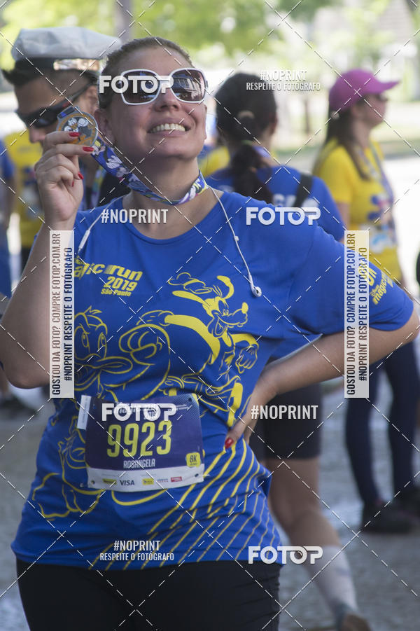 Buy your photos of the eventDisney Magic Run SP - Equipe ASI on Fotop