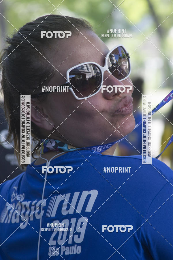 Buy your photos of the eventDisney Magic Run SP - Equipe ASI on Fotop