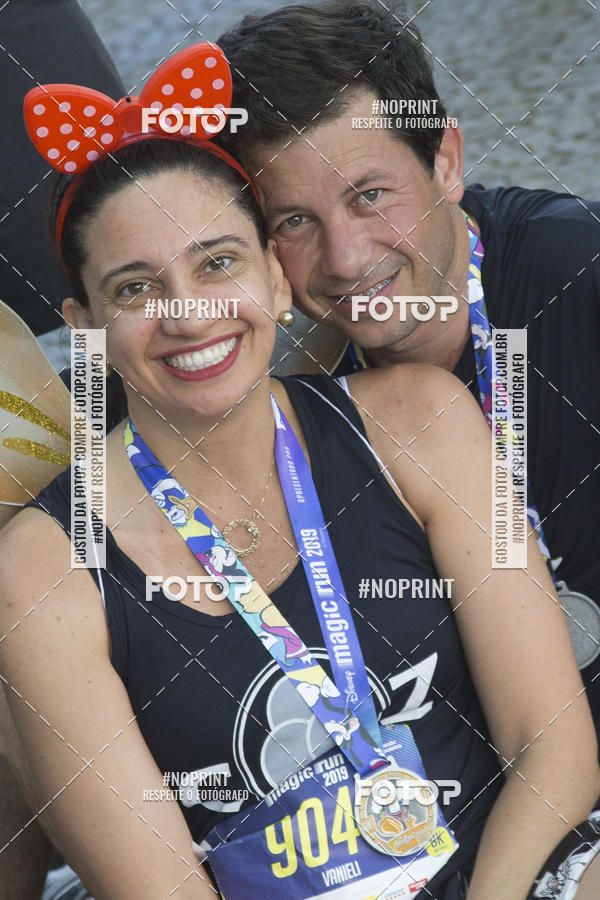 Buy your photos of the eventDisney Magic Run SP - Equipe ASI on Fotop