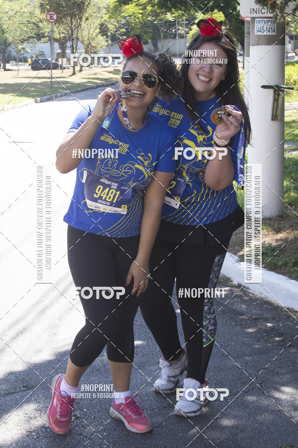 Buy your photos of the eventDisney Magic Run SP - Equipe ASI on Fotop