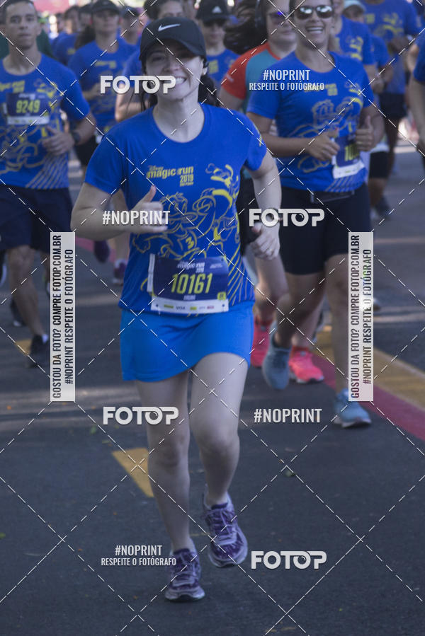 Buy your photos of the eventDisney Magic Run SP - Equipe ASI on Fotop