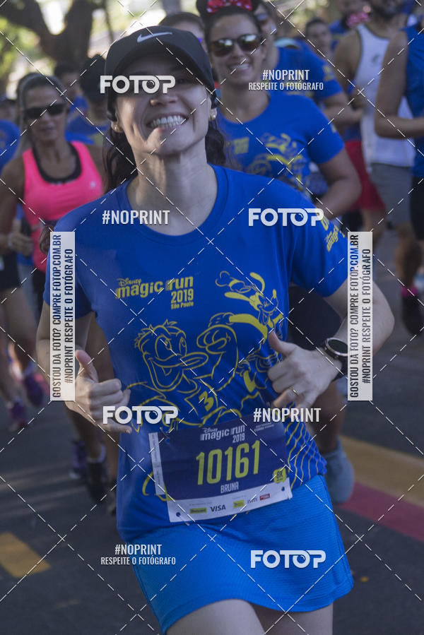 Buy your photos of the eventDisney Magic Run SP - Equipe ASI on Fotop