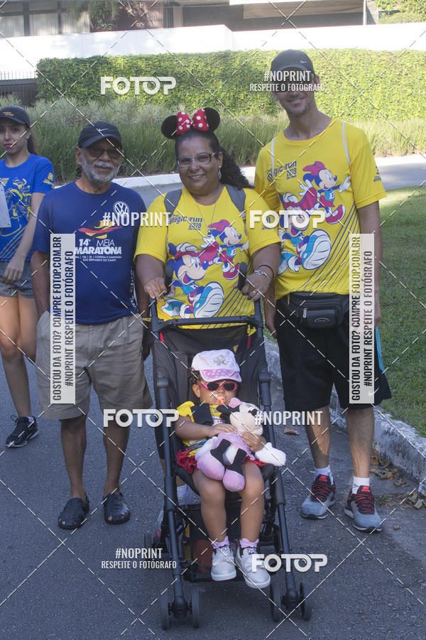 Buy your photos of the eventDisney Magic Run SP - Equipe ASI on Fotop