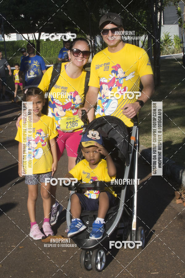Buy your photos of the eventDisney Magic Run SP - Equipe ASI on Fotop