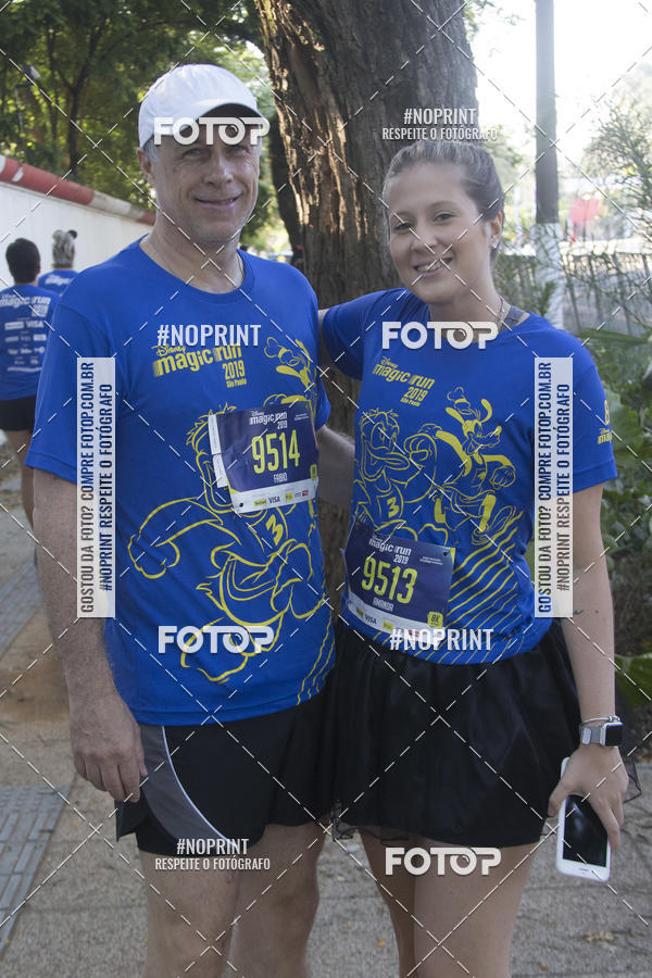 Buy your photos of the eventDisney Magic Run SP - Equipe ASI on Fotop