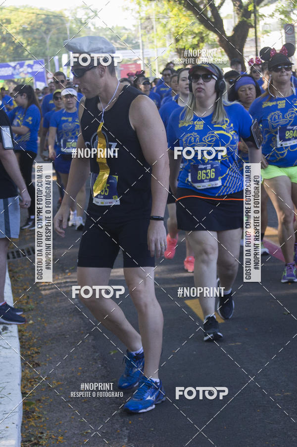 Buy your photos of the eventDisney Magic Run SP - Equipe ASI on Fotop