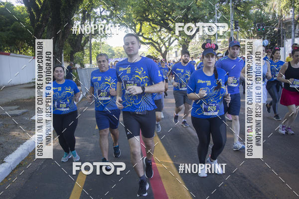 Buy your photos of the eventDisney Magic Run SP - Equipe ASI on Fotop