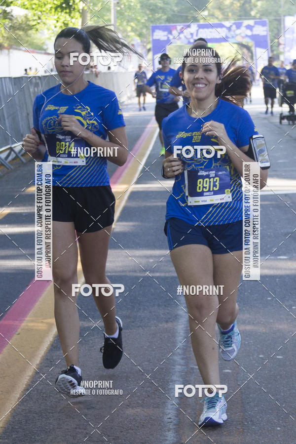 Buy your photos of the eventDisney Magic Run SP - Equipe ASI on Fotop