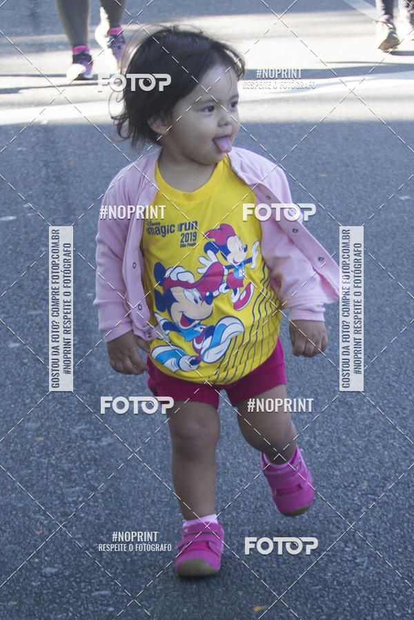 Buy your photos of the eventDisney Magic Run SP - Equipe ASI on Fotop