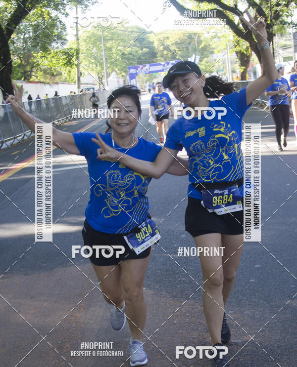 Buy your photos of the eventDisney Magic Run SP - Equipe ASI on Fotop