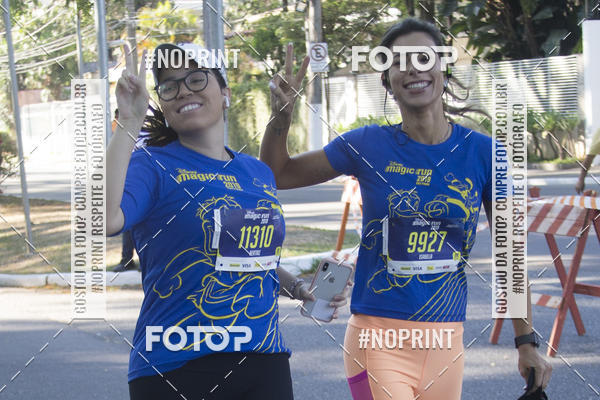 Buy your photos of the eventDisney Magic Run SP - Equipe ASI on Fotop