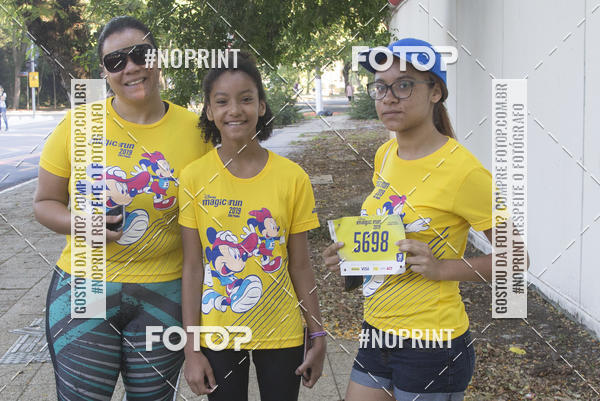 Buy your photos of the eventDisney Magic Run SP - Equipe ASI on Fotop