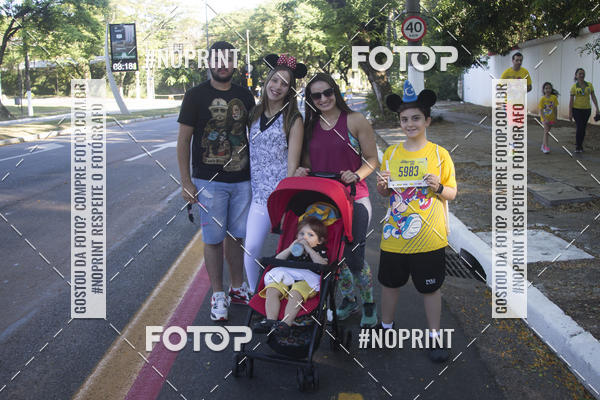 Buy your photos of the eventDisney Magic Run SP - Equipe ASI on Fotop